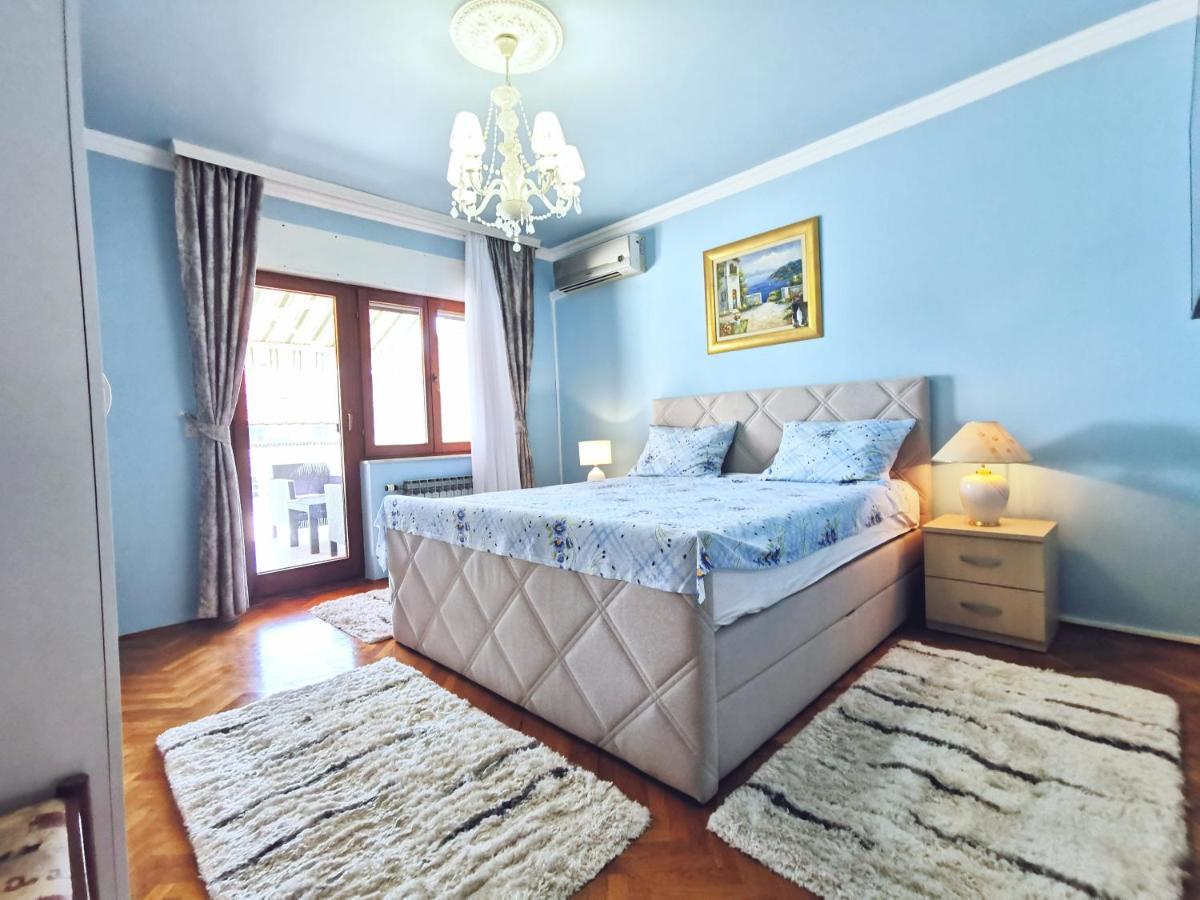 Apartments Mira Kaštela Exteriér fotografie