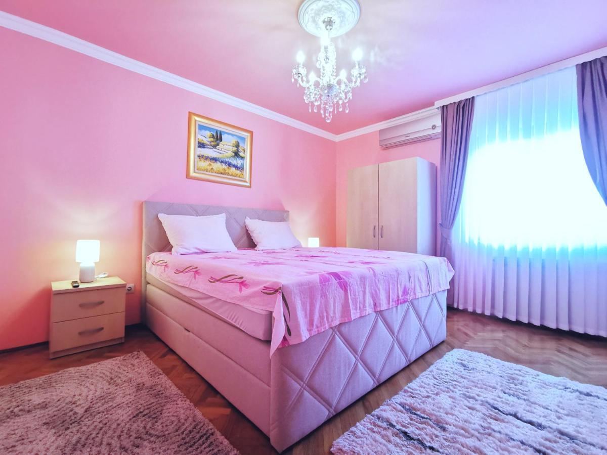 Apartments Mira Kaštela Exteriér fotografie